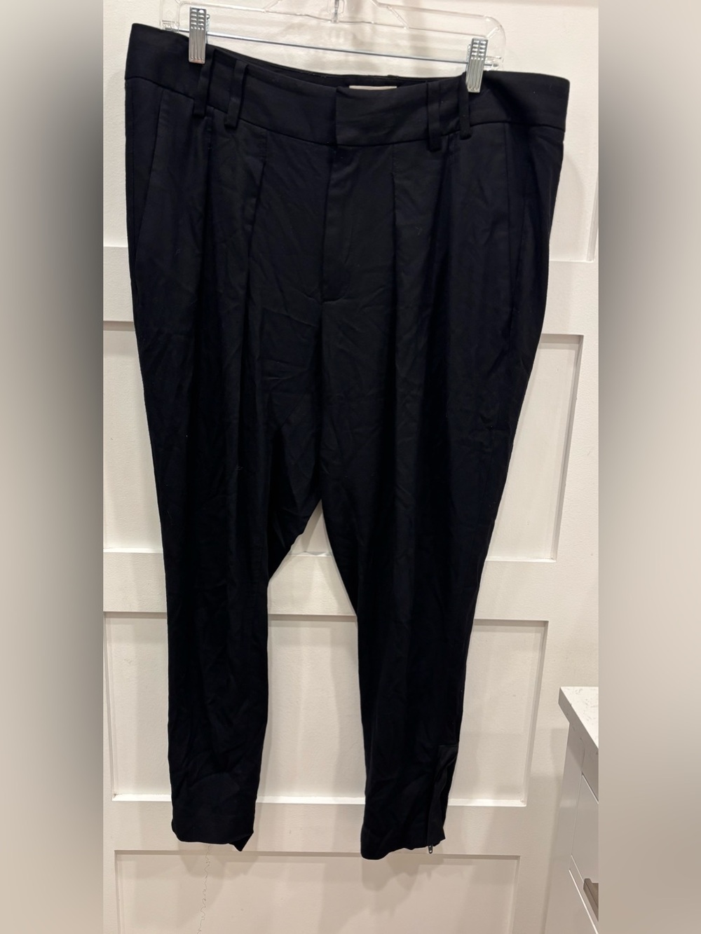 Helmut Lang Black Pleated Women’s Trousers w/ Tapered Zippered Ankles